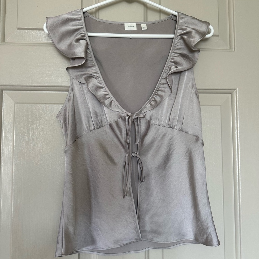 Wilfred Silver Ruffle Top - Picture 2 of 3